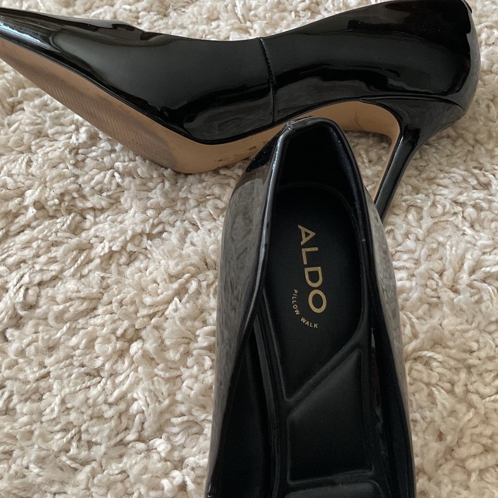ALDO KAITIE Black Patent Leather Pumps - Picture 5 of 8
